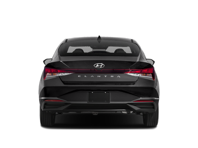 2022 Hyundai Elantra SE