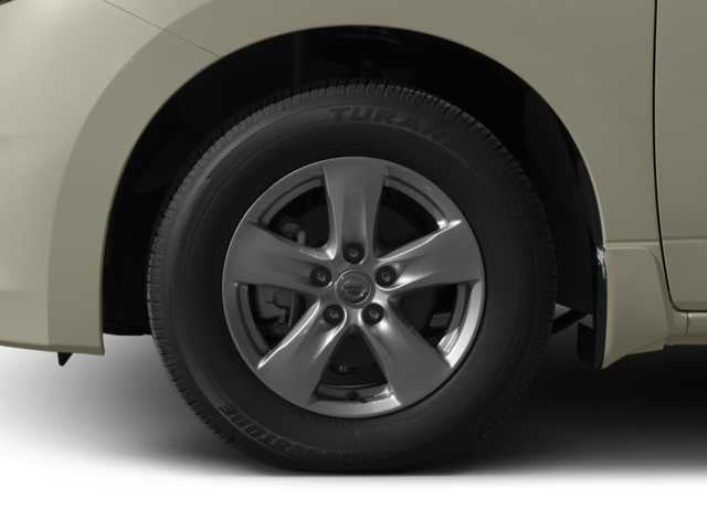 2016 Nissan Quest SV