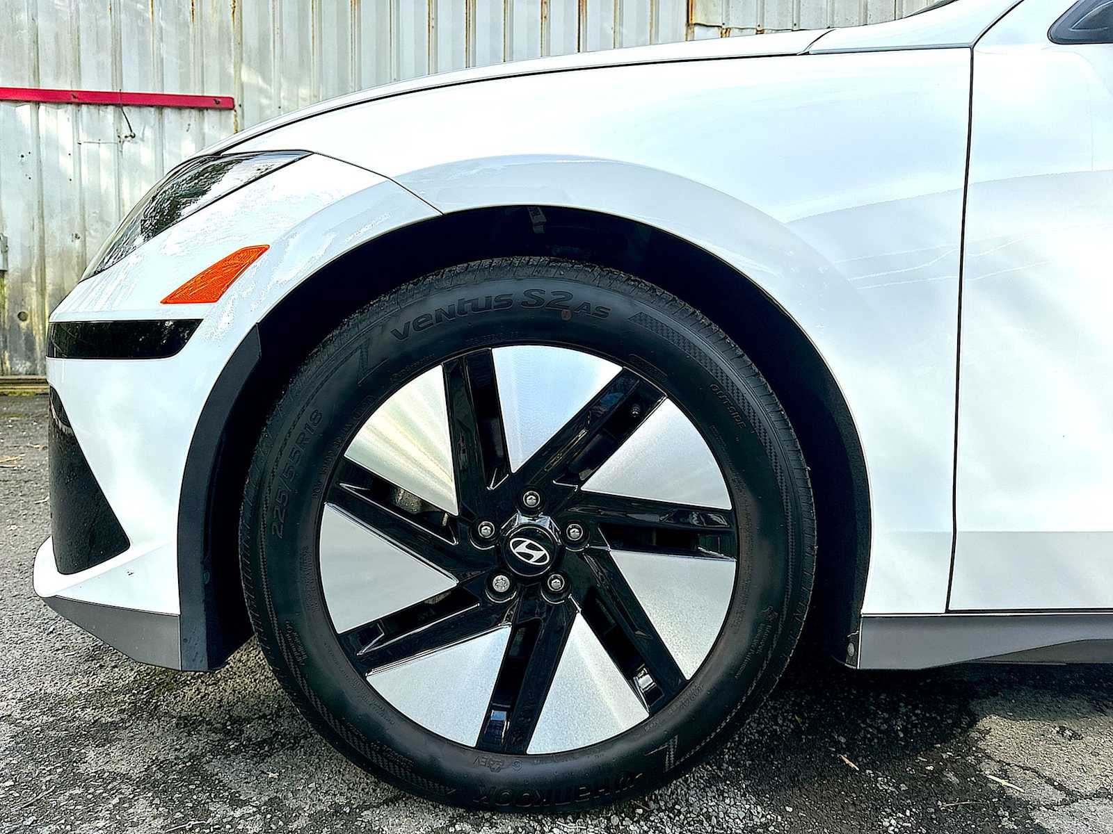 2025 Hyundai IONIQ 6 SE