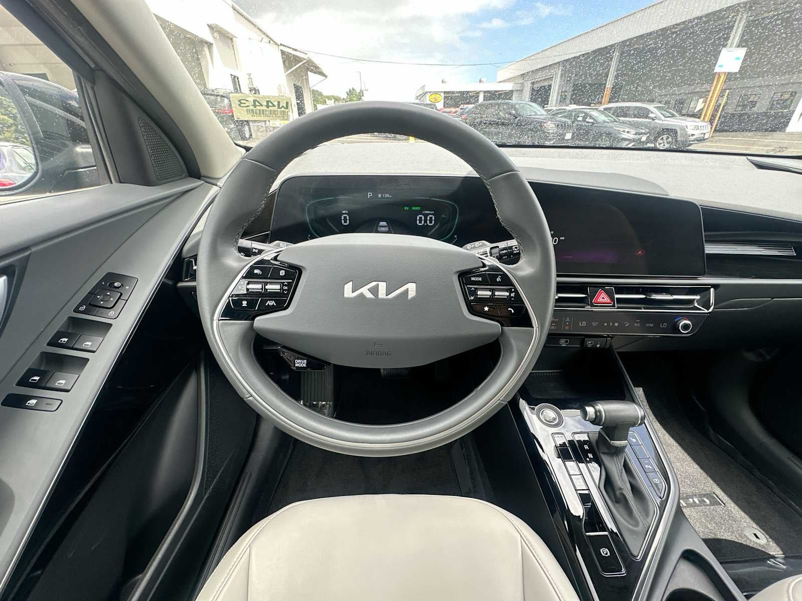 2024 Kia Niro EX
