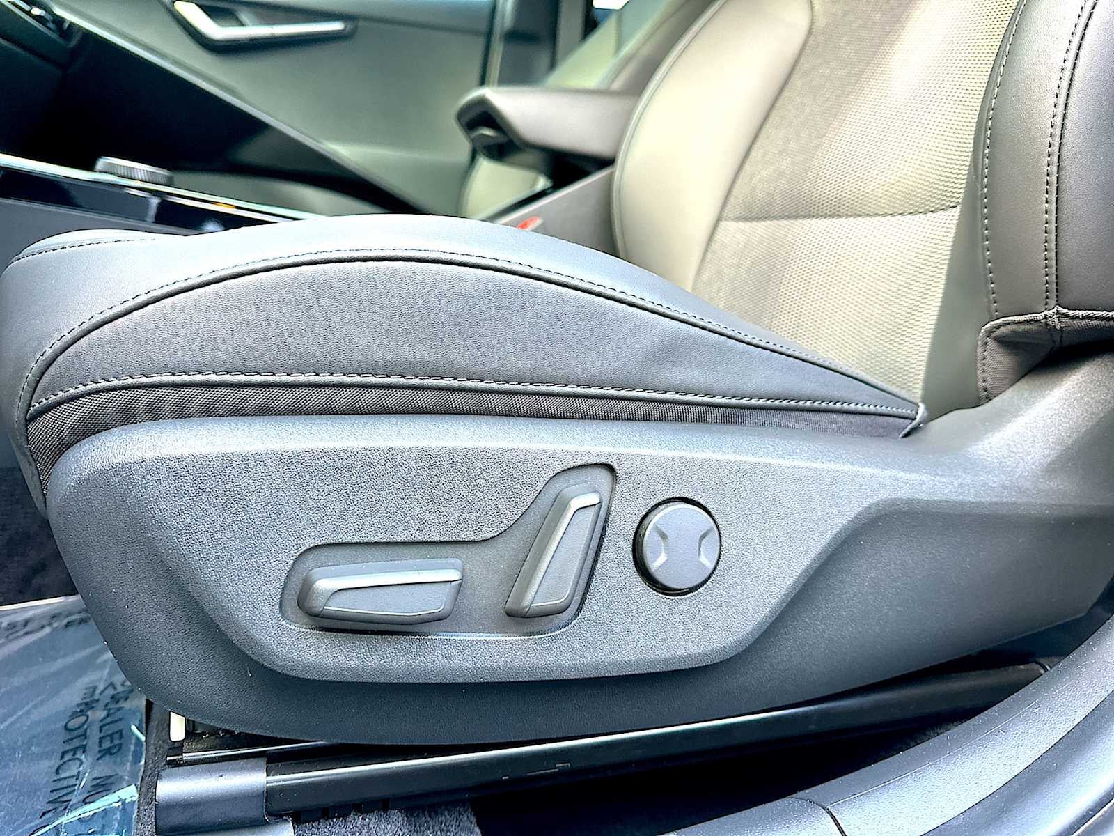 2023 Kia Niro Plug-In Hybrid EX