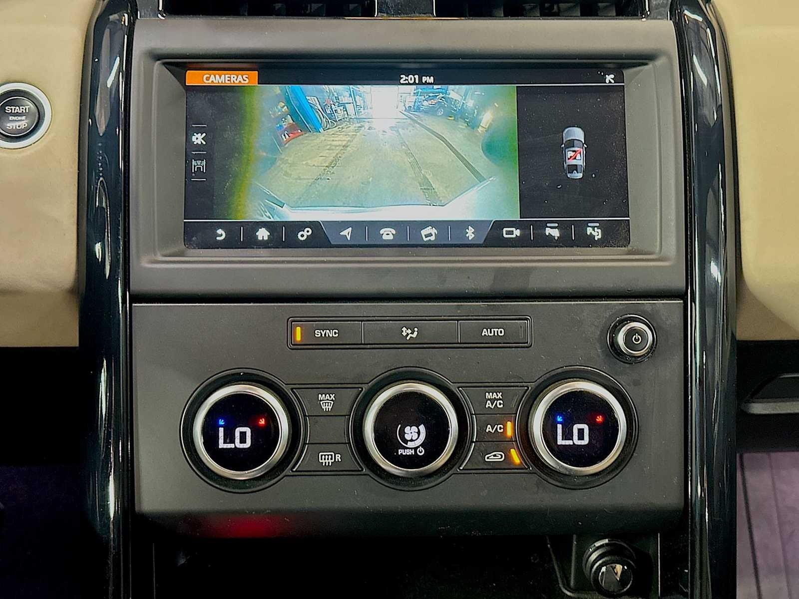 2018 Land Rover Discovery SE