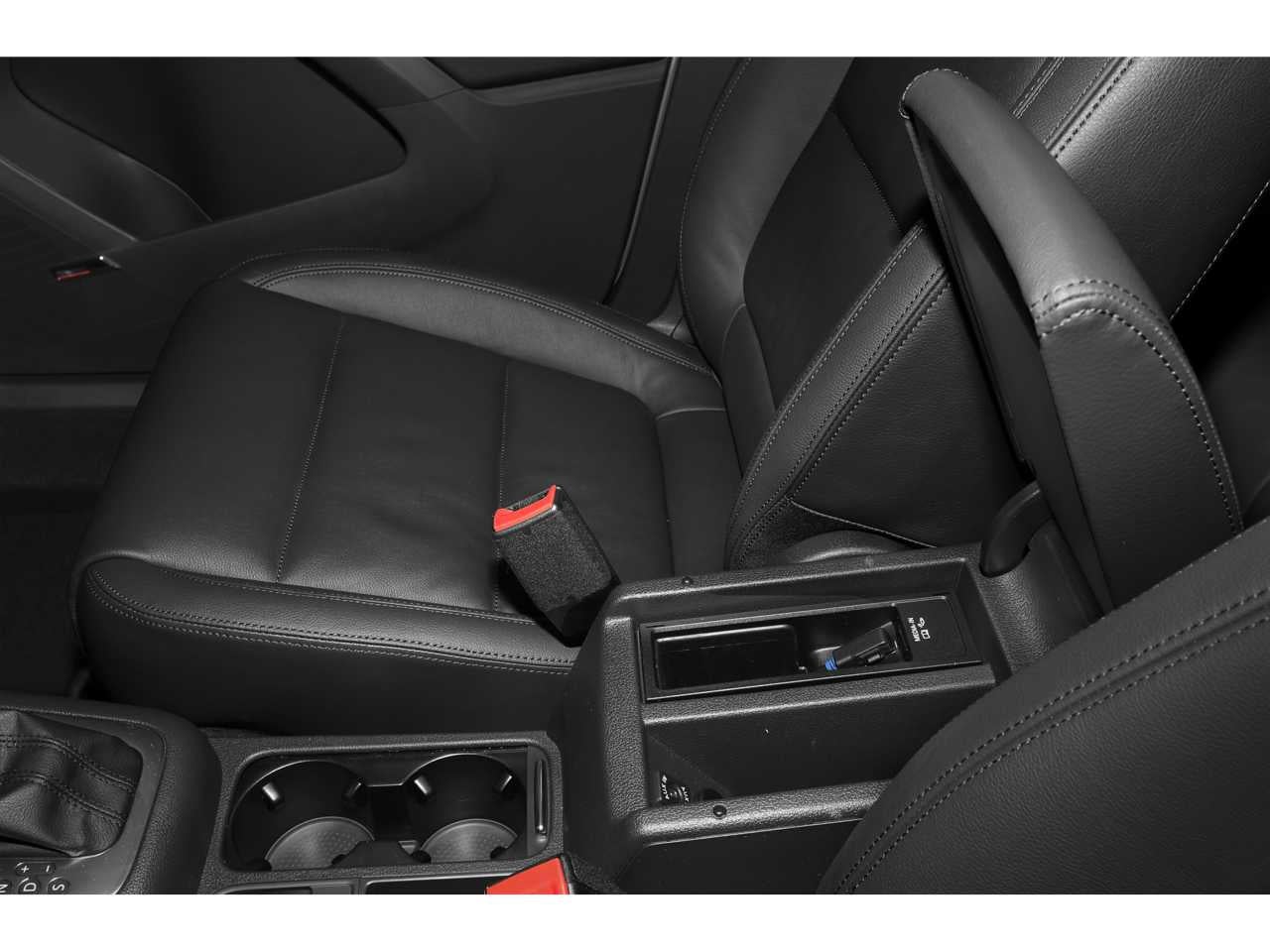 2015 Volkswagen Tiguan S