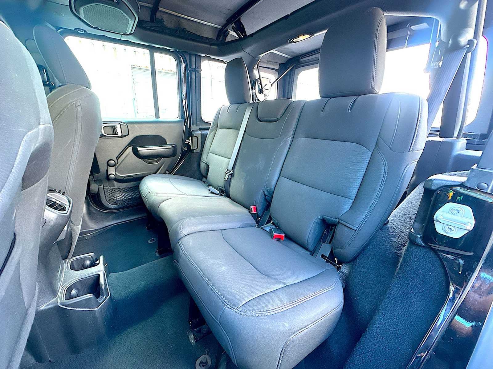 2023 Jeep Wrangler 4-Door Sport 4x4