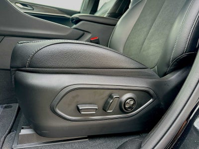 2026 Jeep Grand Cherokee GRAND CHEROKEE LAREDO ALTITUDE 4X2
