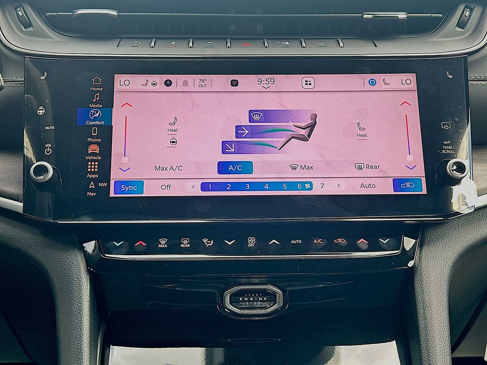 2026 Jeep Grand Cherokee GRAND CHEROKEE LAREDO ALTITUDE 4X2