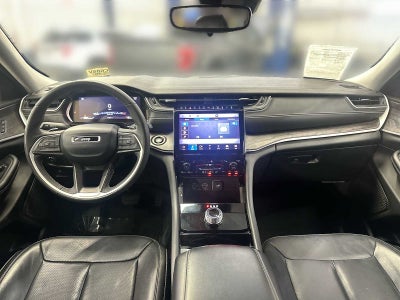 2023 Jeep Grand Cherokee Limited 4x2