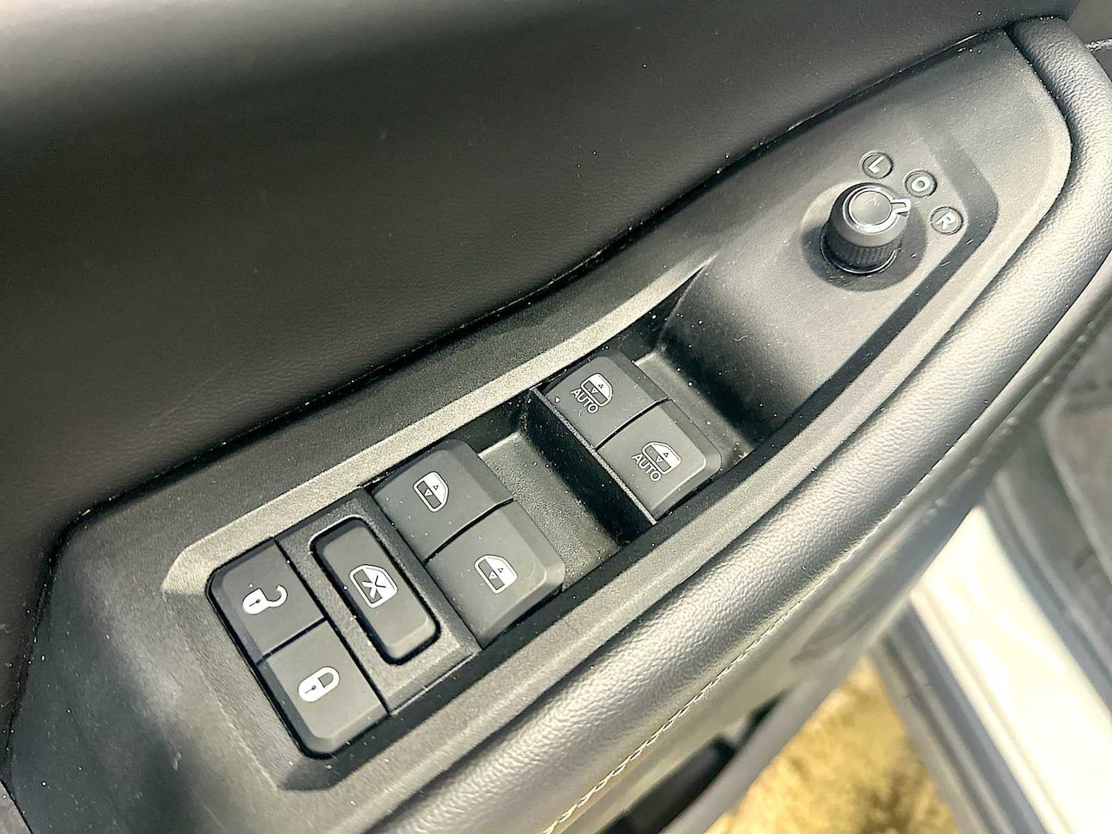 2023 Jeep Grand Cherokee Limited 4x2