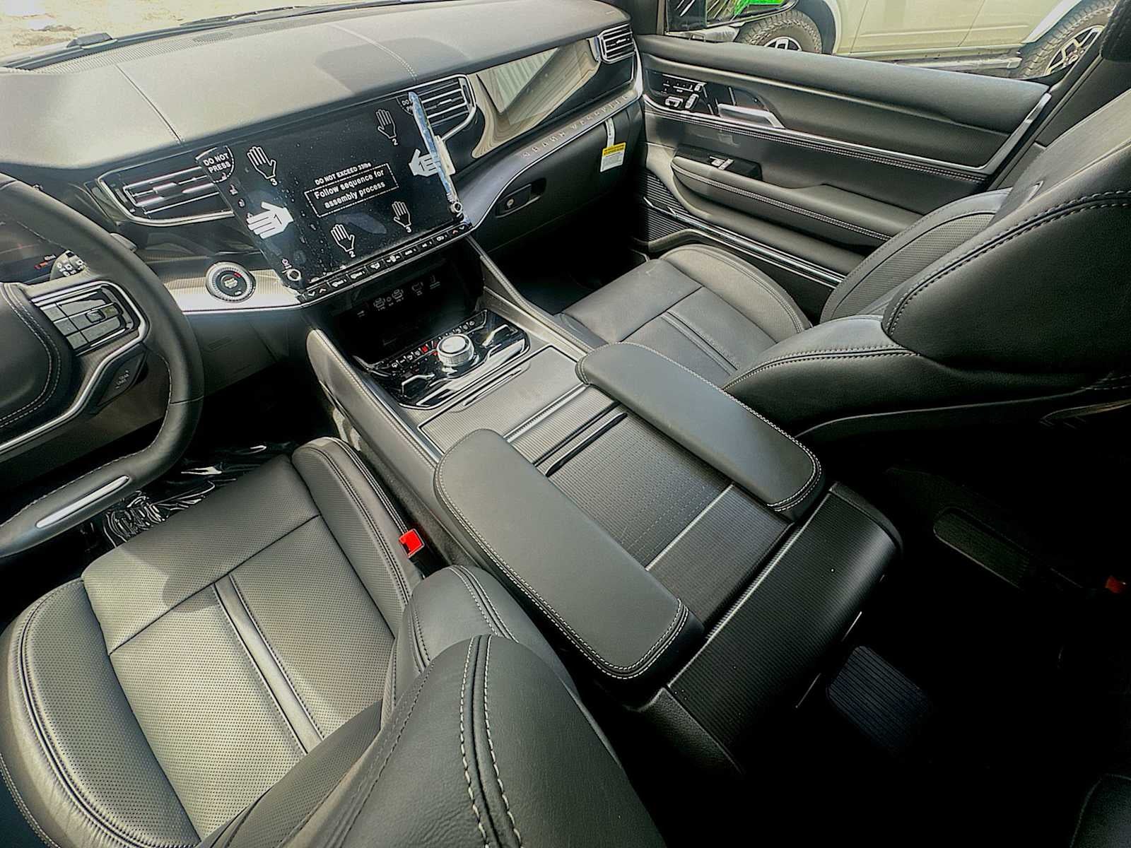 2026 Jeep Grand Wagoneer GRAND WAGONEER L SUMMIT OBSIDIAN 4X4