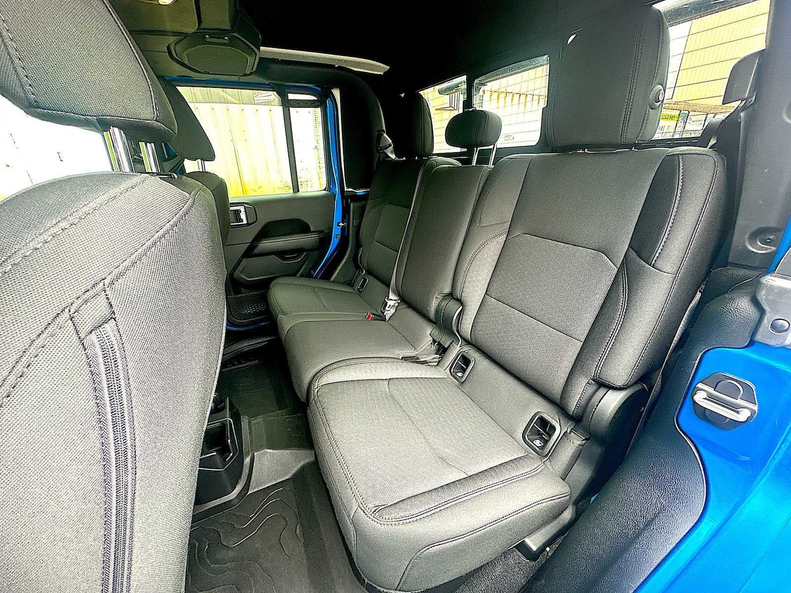 2021 Jeep Gladiator Overland 4x4