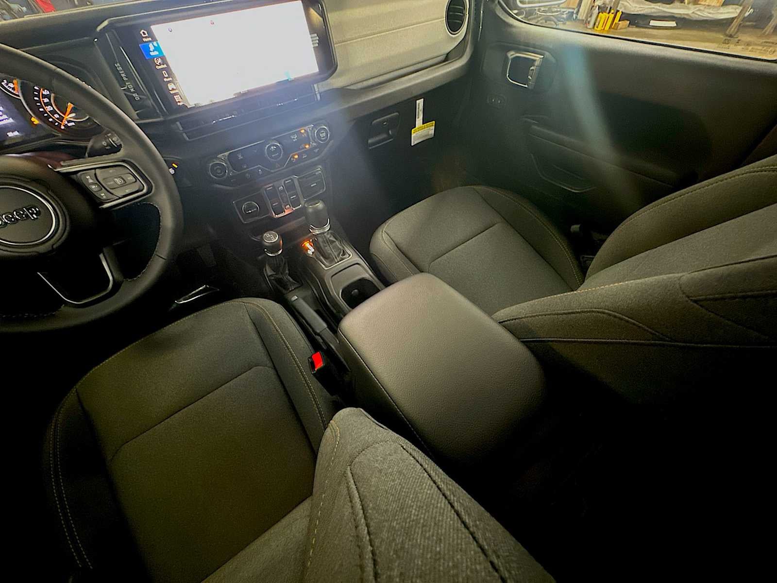 2026 Jeep Gladiator GLADIATOR SPORT S 4X4
