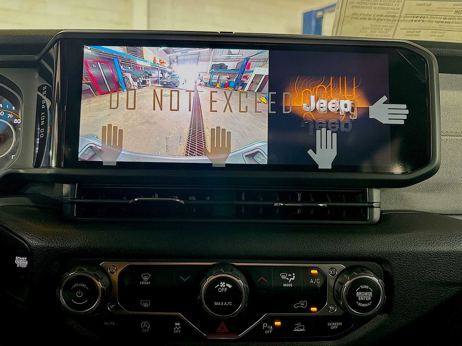 2026 Jeep Gladiator GLADIATOR SPORT S 4X4