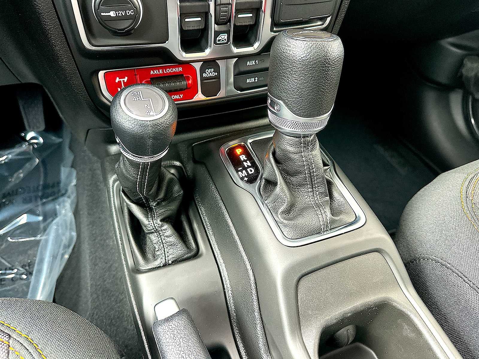 2026 Jeep Gladiator GLADIATOR MOJAVE 4X4