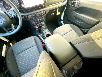 2026 Jeep Gladiator GLADIATOR MOJAVE 4X4