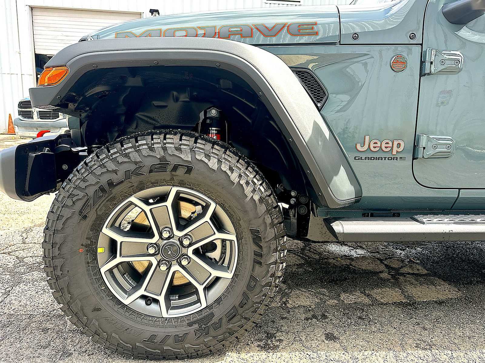 2026 Jeep Gladiator GLADIATOR MOJAVE 4X4