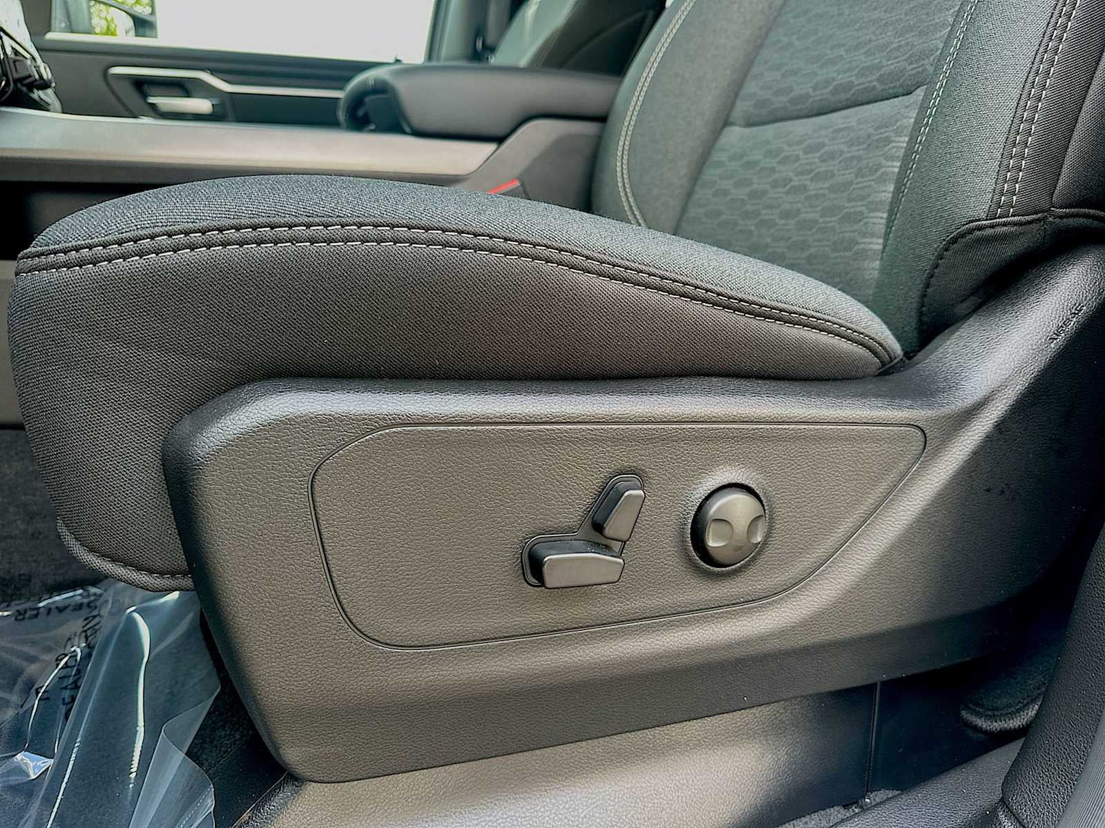 2026 RAM Ram 1500 RAM 1500 BIG HORN CREW CAB 4X2 5'7' BOX