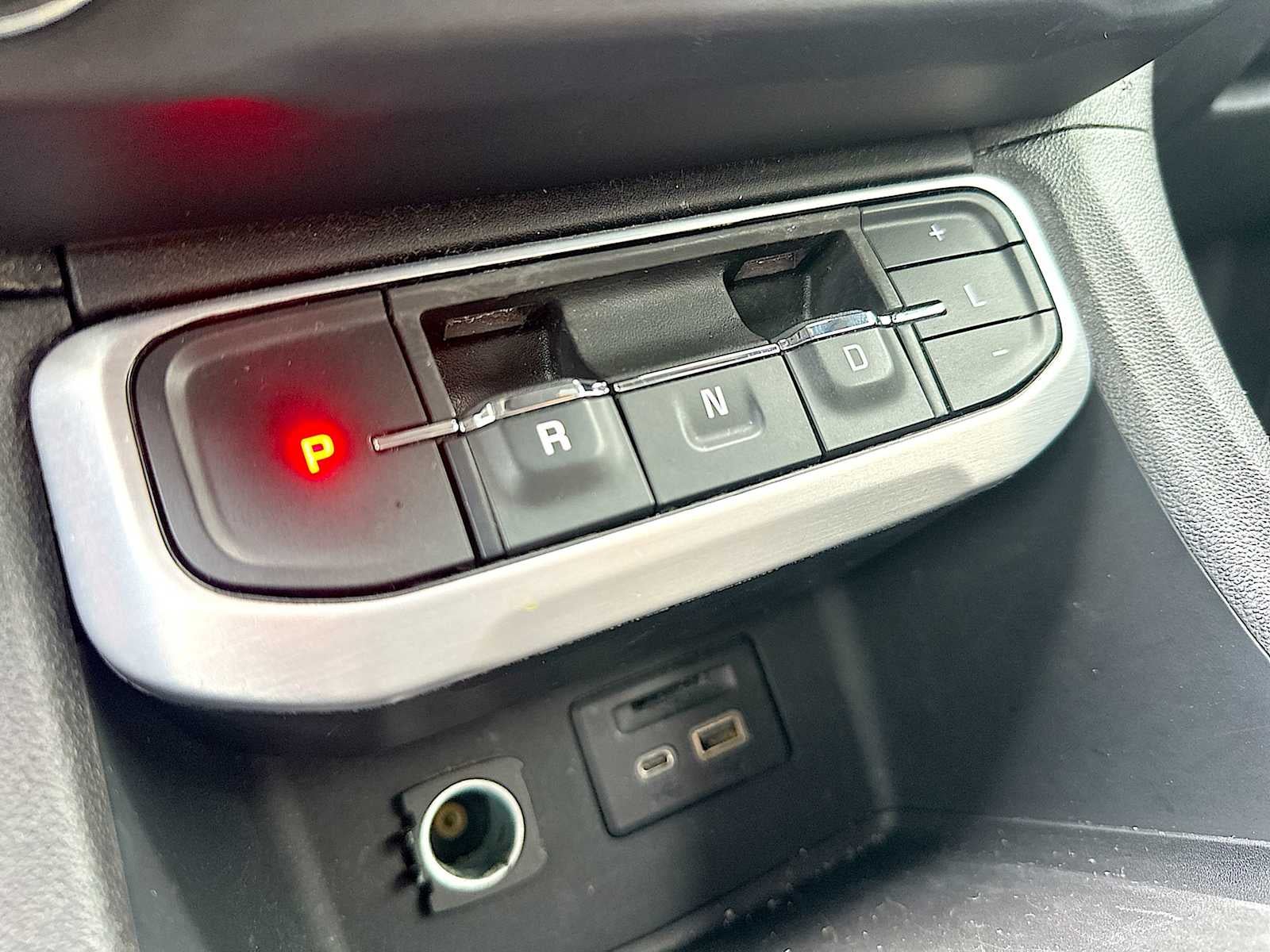 2023 GMC Acadia FWD SLT