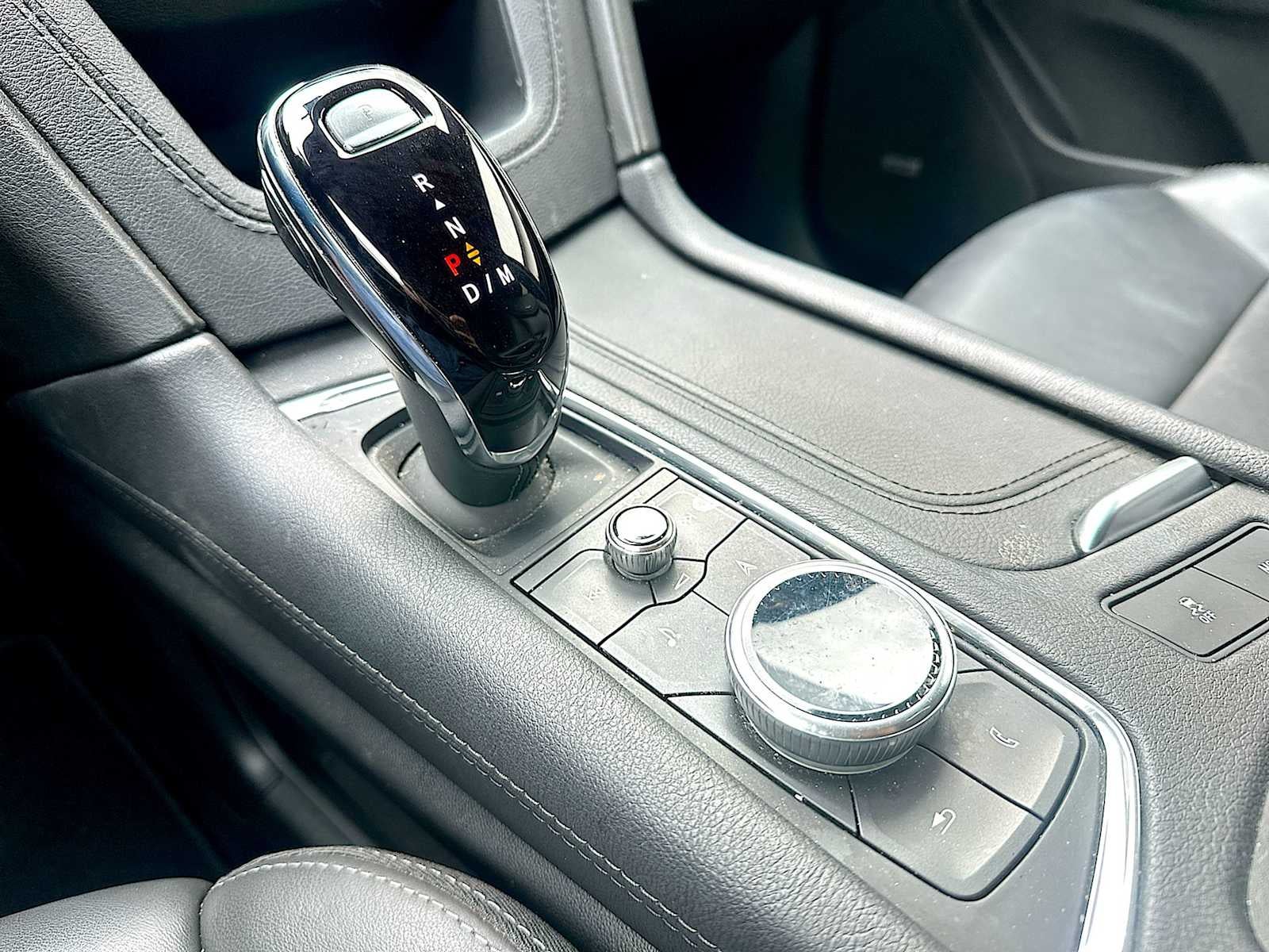 2023 Cadillac XT5 FWD Premium Luxury