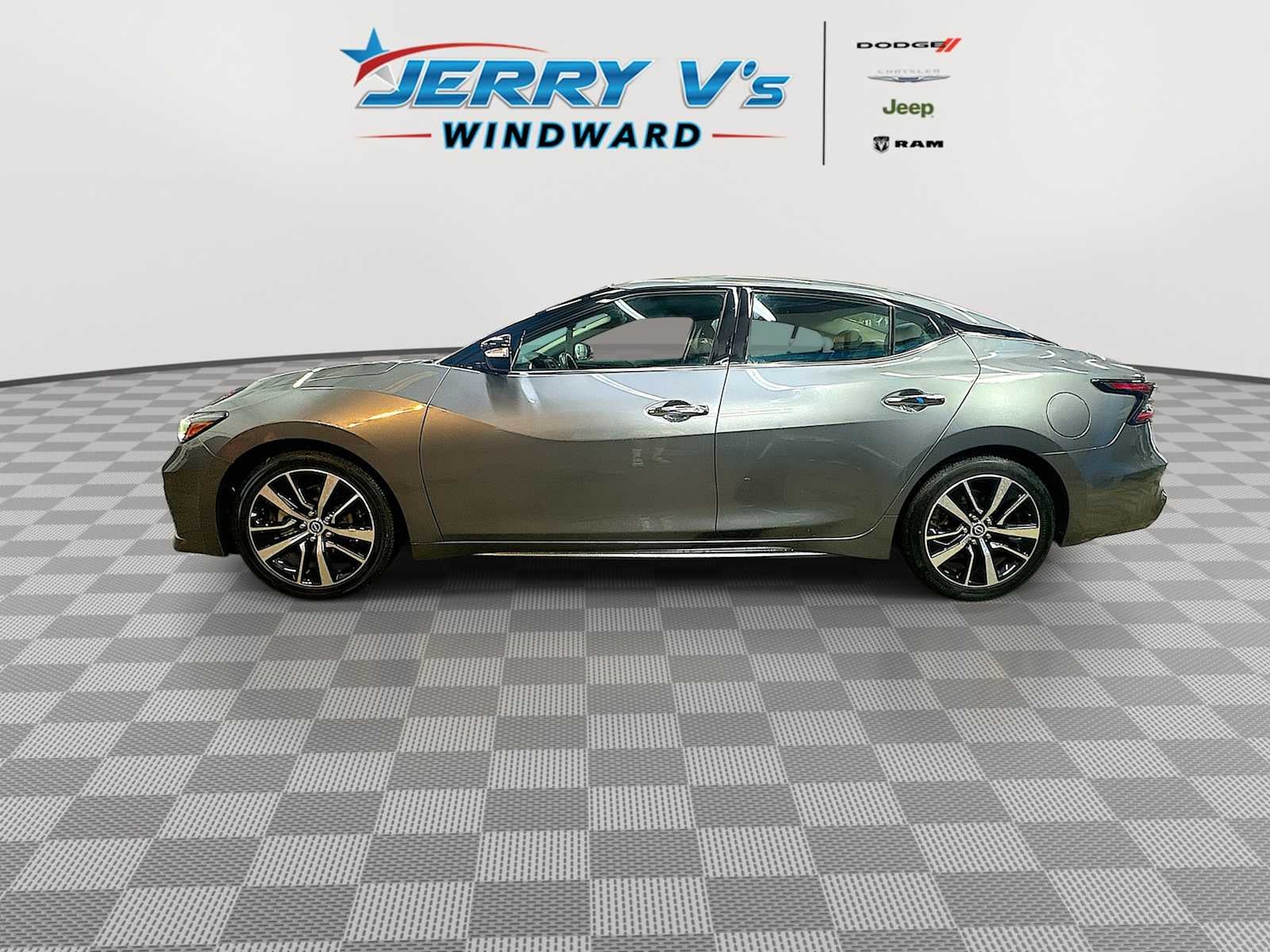 2023 Nissan Maxima SV Xtronic CVT