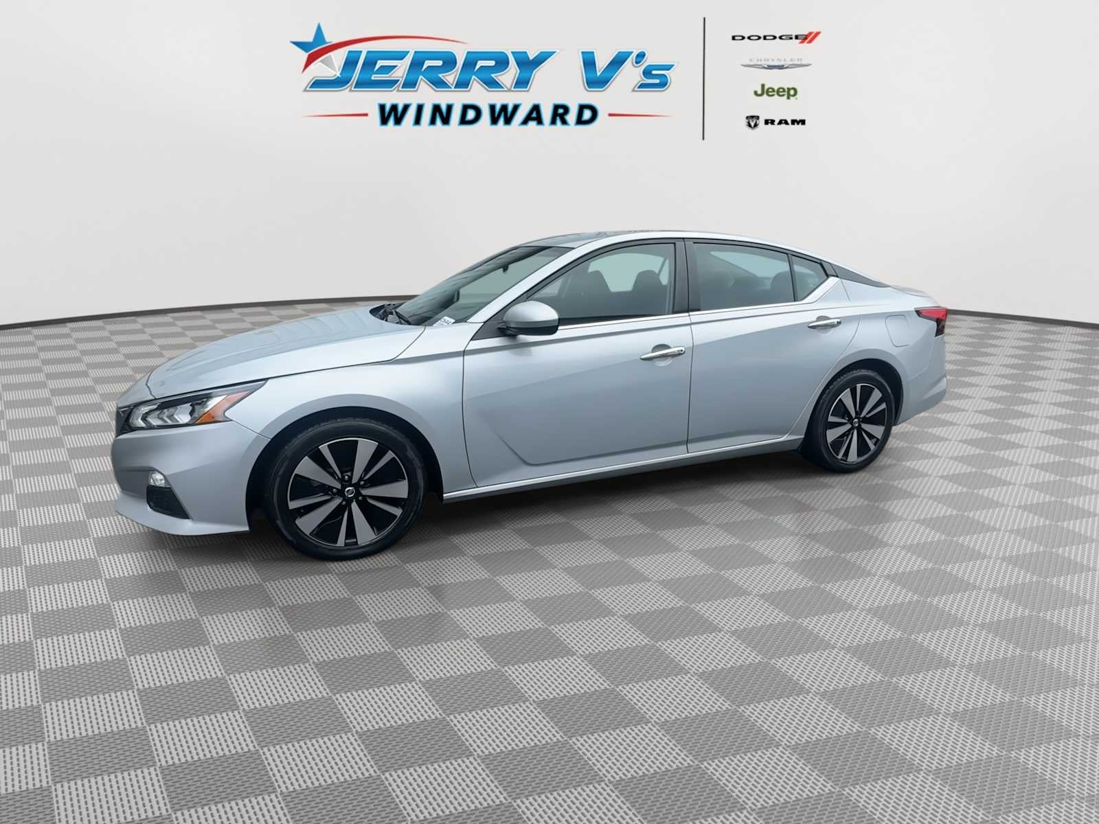 2022 Nissan Altima SV FWD