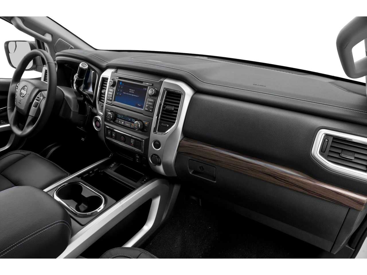 2018 Nissan TITAN SL