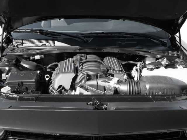 2016 Dodge Challenger 392 Hemi Scat Pack Shaker