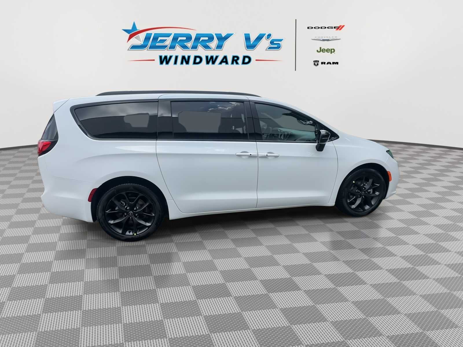 2026 Chrysler Pacifica PACIFICA SELECT