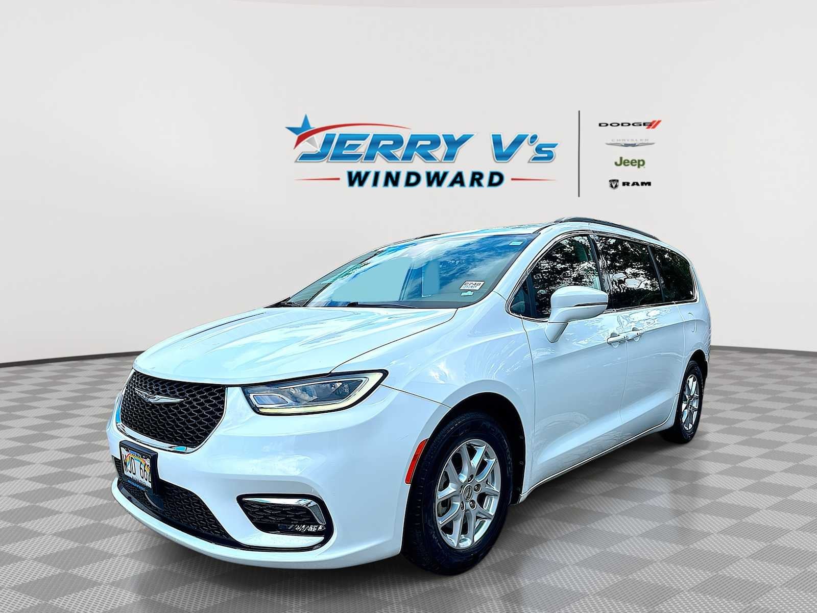 2022 Chrysler Pacifica Touring L