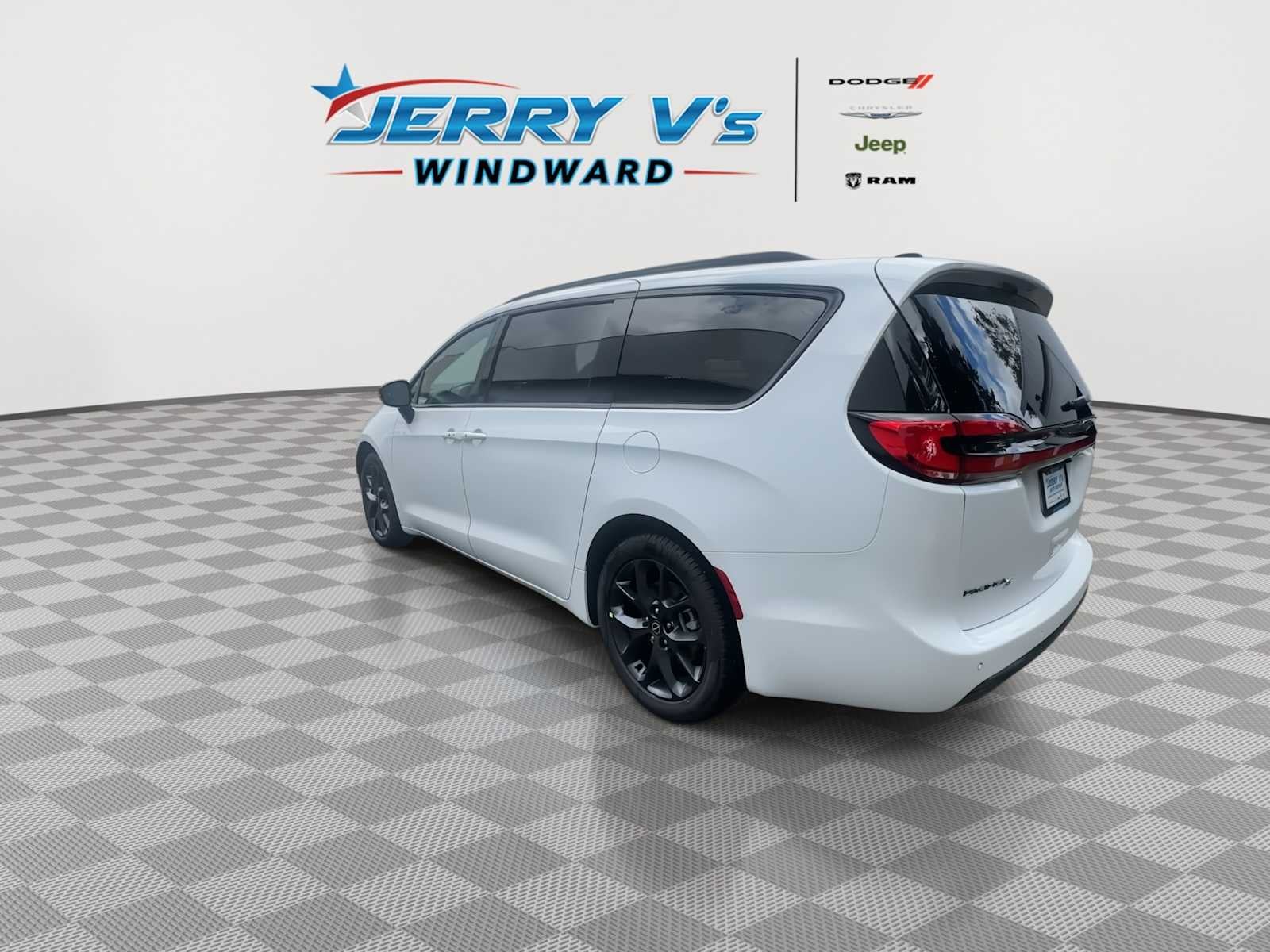 2026 Chrysler Pacifica PACIFICA SELECT