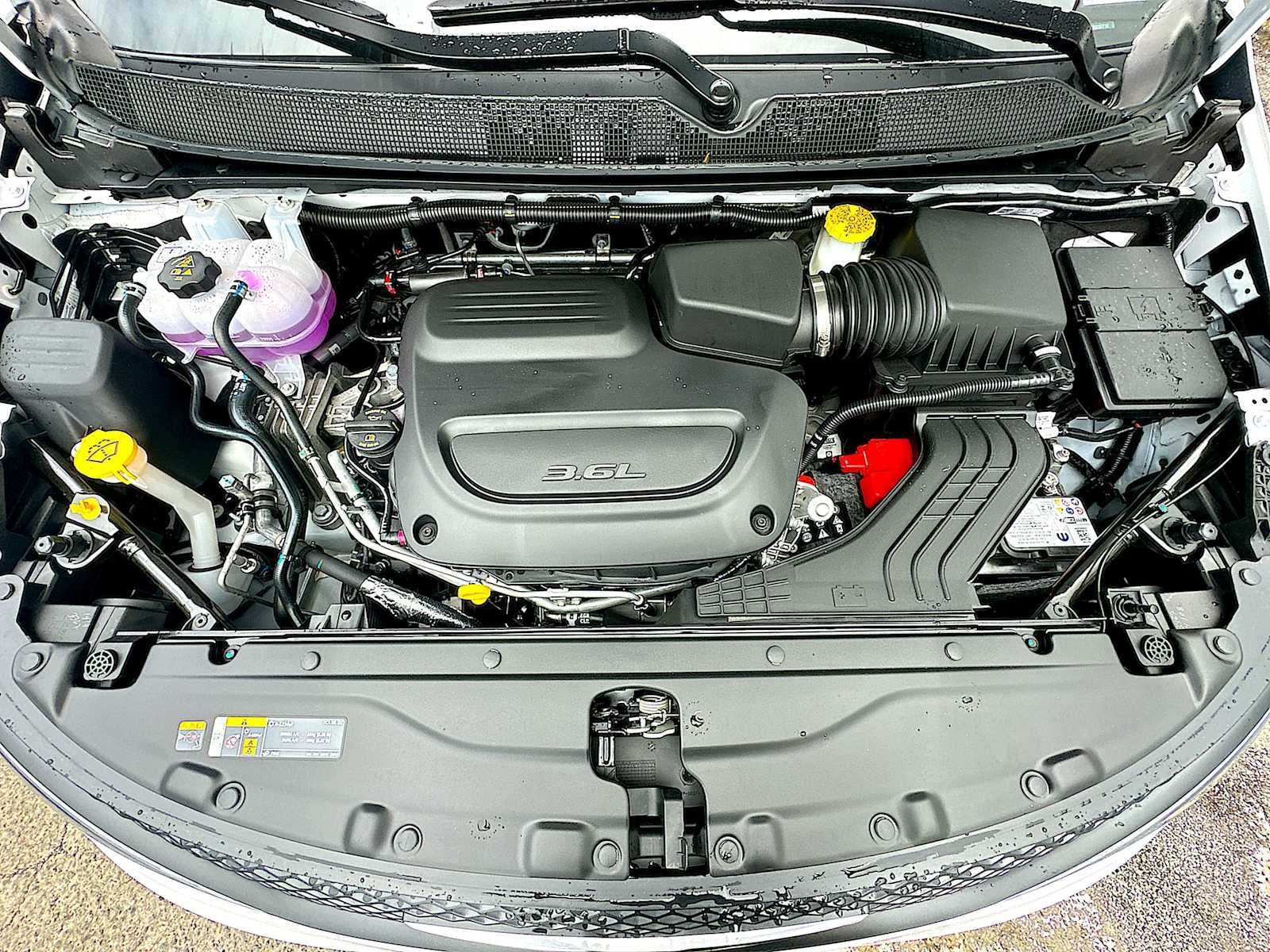 2026 Chrysler Voyager VOYAGER LX