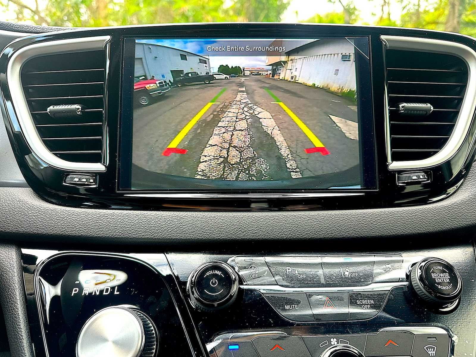 2026 Chrysler Voyager VOYAGER LX