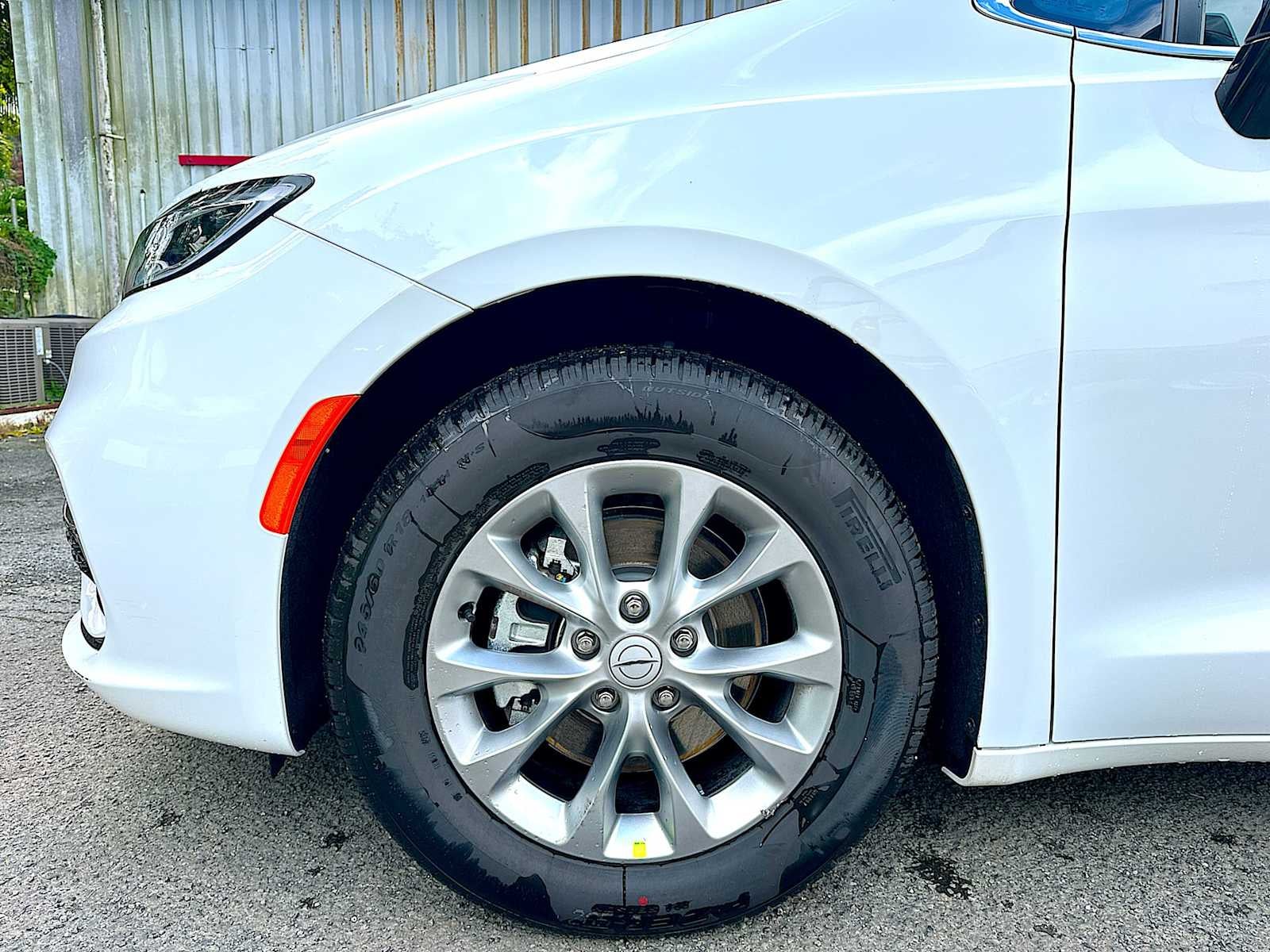 2026 Chrysler Pacifica PACIFICA LIMITED