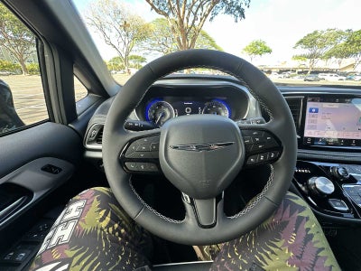2025 Chrysler Pacifica PACIFICA LIMITED