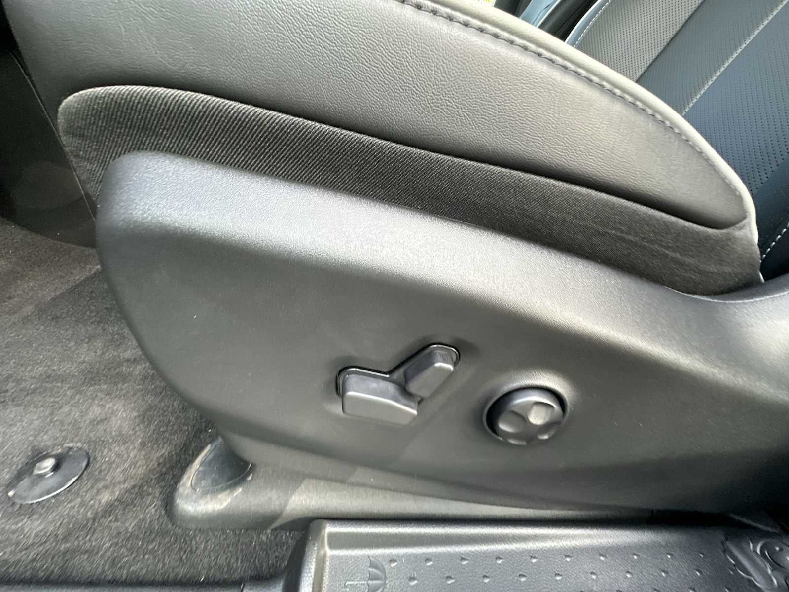 2025 Chrysler Pacifica PACIFICA LIMITED