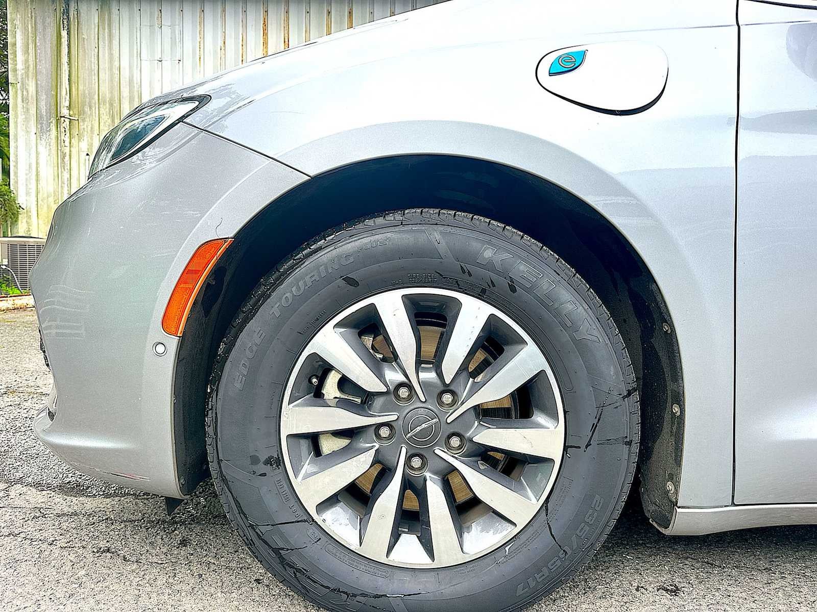 2021 Chrysler Pacifica Hybrid Touring L