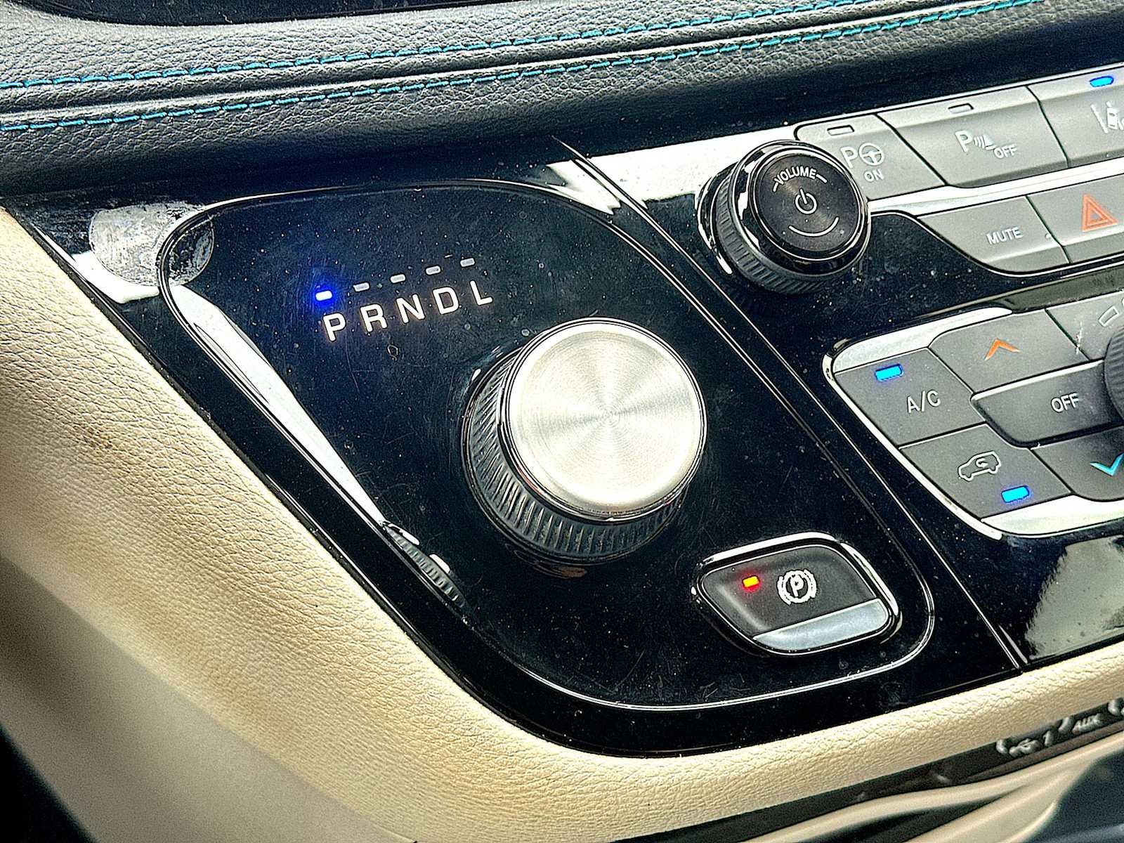 2021 Chrysler Pacifica Hybrid Touring L