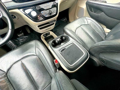 2021 Chrysler Pacifica Hybrid Touring L