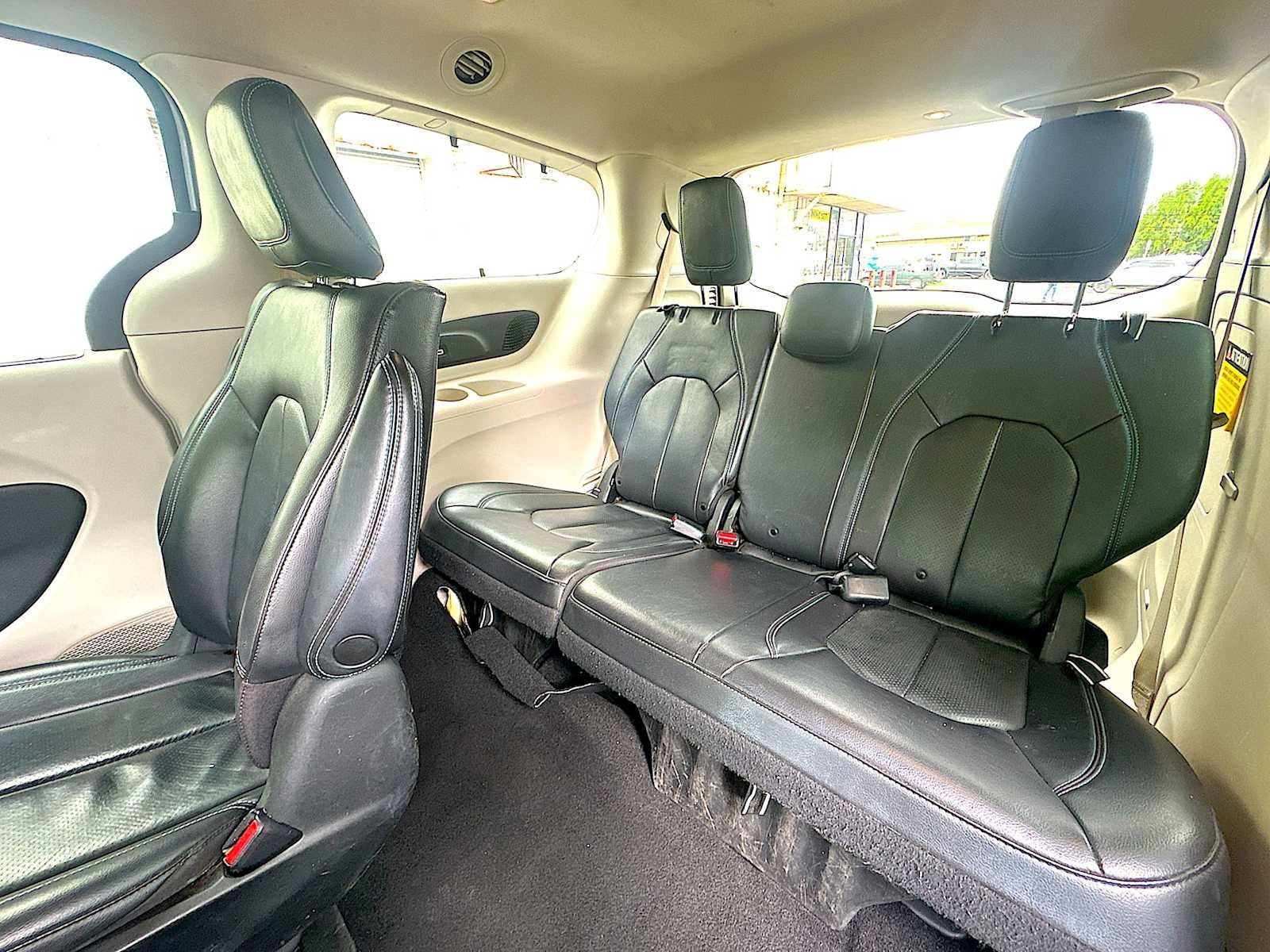 2021 Chrysler Pacifica Hybrid Touring L