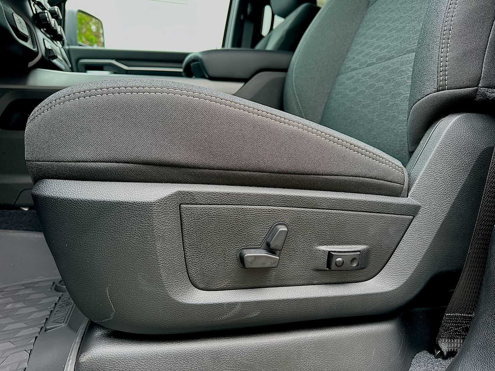 2026 RAM Ram 3500 RAM 3500 BIG HORN CREW CAB 4X4 6'4' BOX