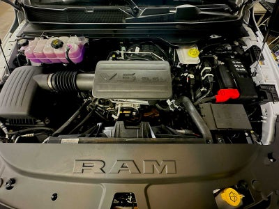 2026 RAM Ram 1500 RAM 1500 TRADESMAN CREW CAB 4X2 5'7' BOX