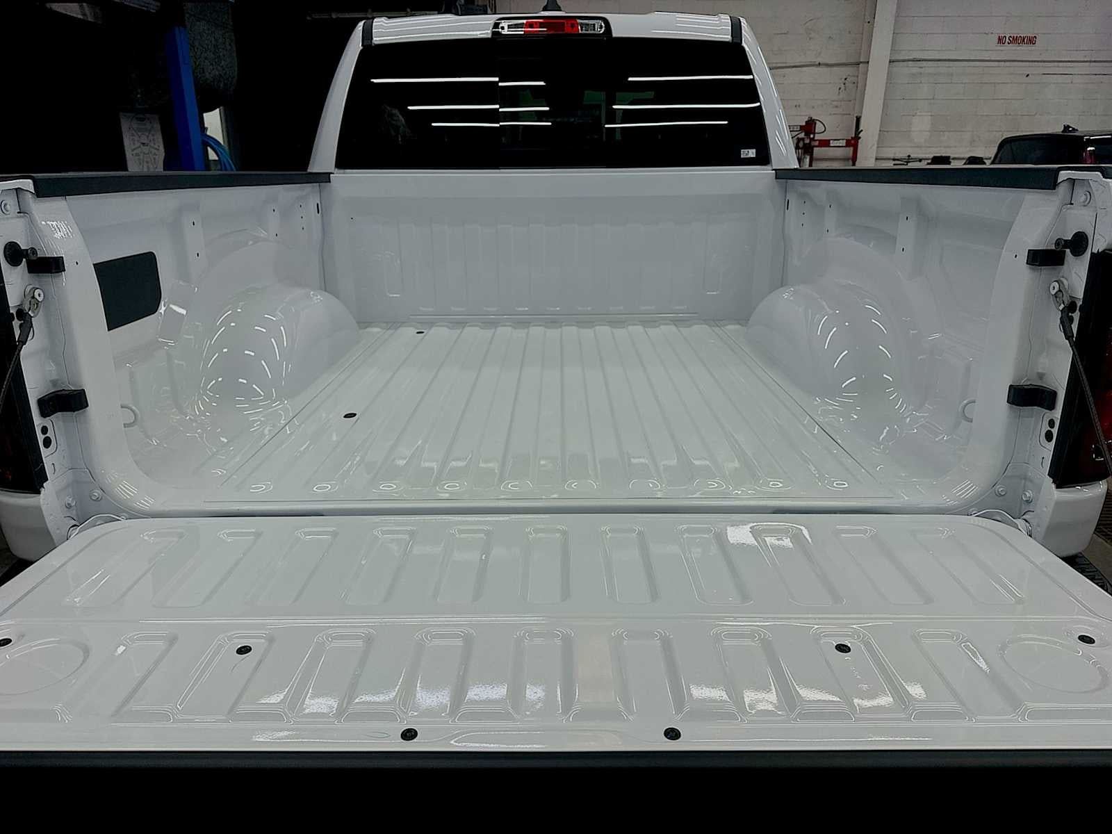 2026 RAM Ram 1500 RAM 1500 TRADESMAN CREW CAB 4X2 5'7' BOX