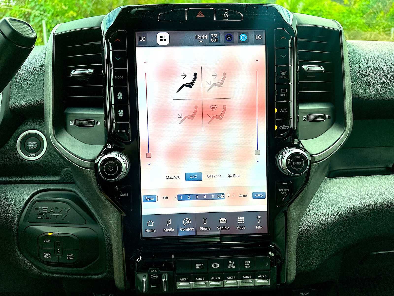 2026 RAM Ram 2500 RAM 2500 TRADESMAN CREW CAB 4X4 6'4' BOX