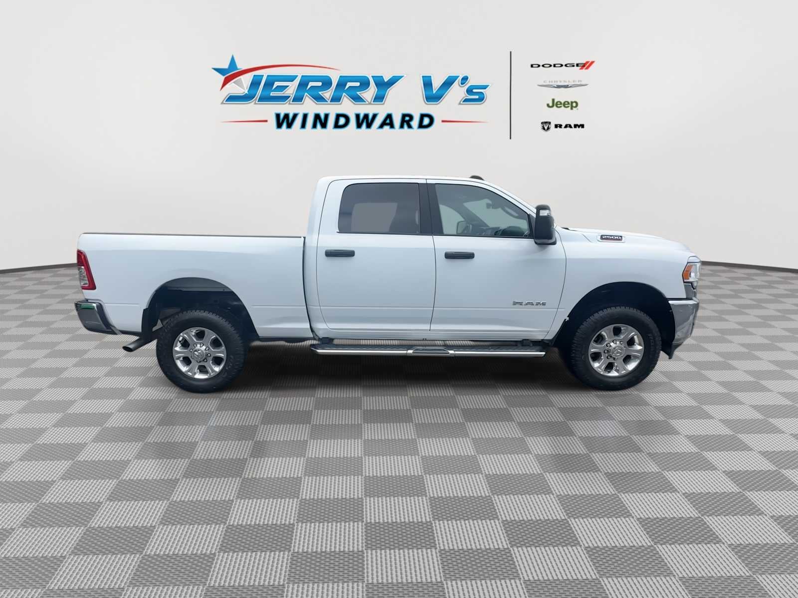 2024 RAM 2500 Big Horn Crew Cab 4x4 6'4' Box