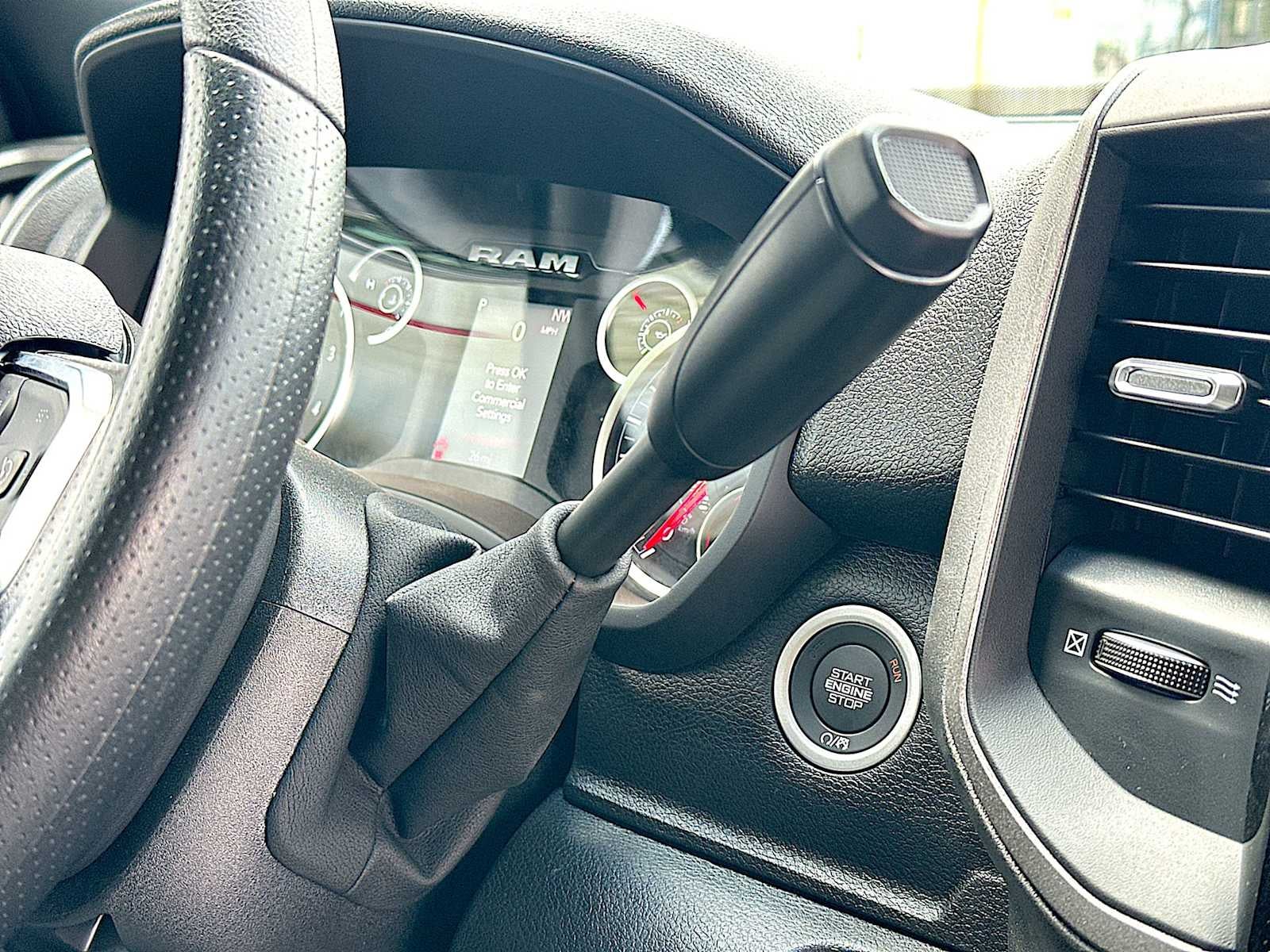 2026 RAM Ram 4500 Chassis Cab RAM 4500 TRADESMAN CHASSIS REGULAR CAB 4X2 84' CA