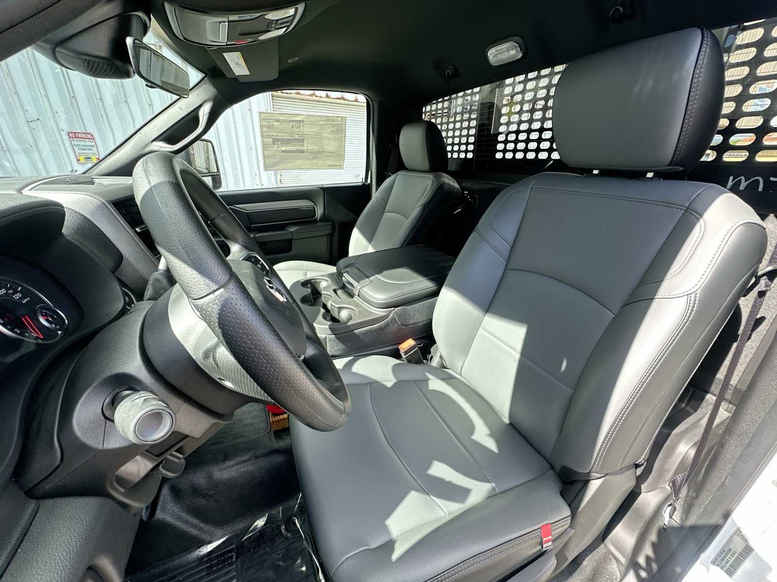 2025 RAM Ram 4500 Chassis Cab RAM 4500 TRADESMAN CHASSIS REGULAR CAB 4X4 84' CA