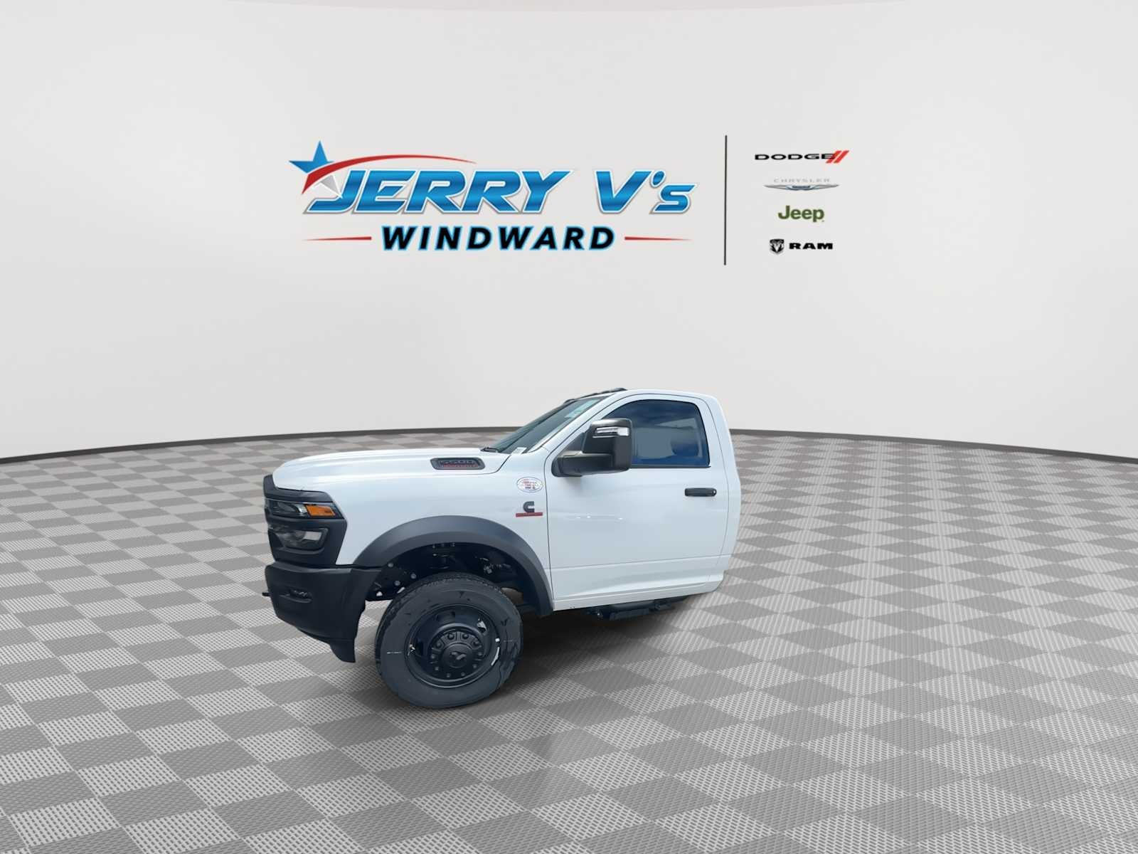 2026 RAM Ram 5500 Chassis Cab RAM 5500 TRADESMAN CHASSIS REGULAR CAB 4X2 84' CA