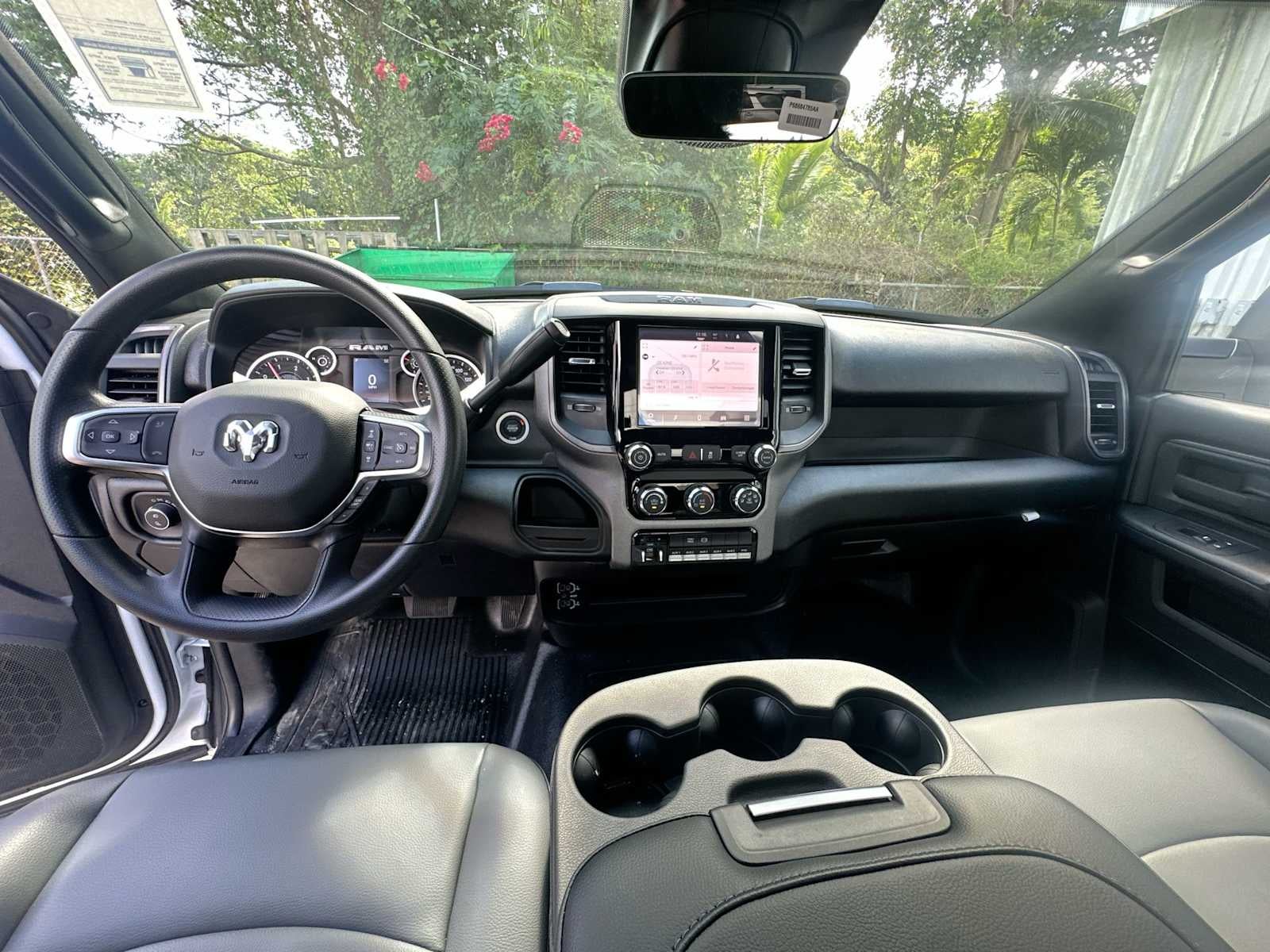 2026 RAM Ram 3500 Chassis Cab RAM 3500 TRADESMAN CHASSIS REGULAR CAB 4X2 84' CA