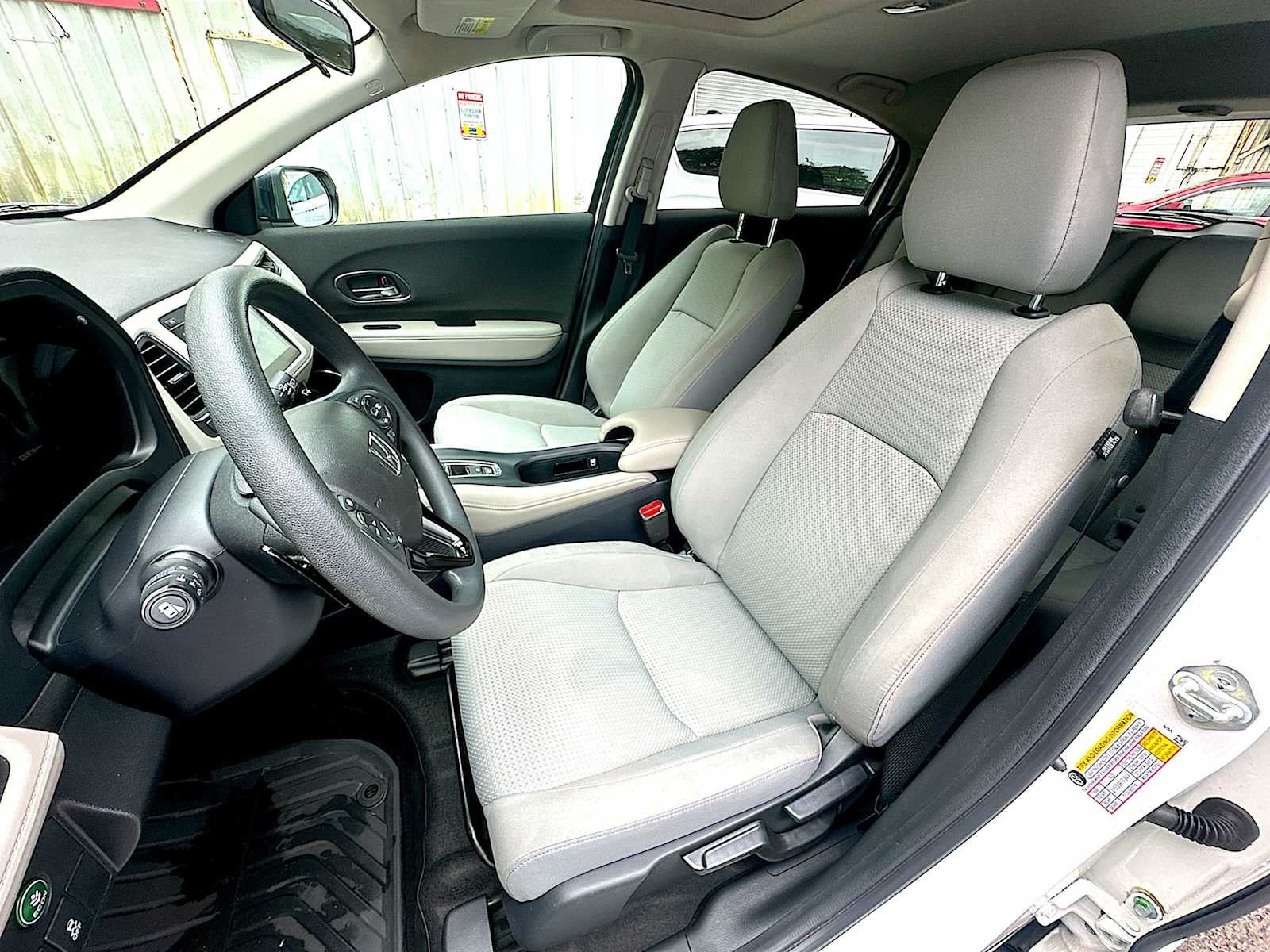 2022 Honda HR-V AWD EX