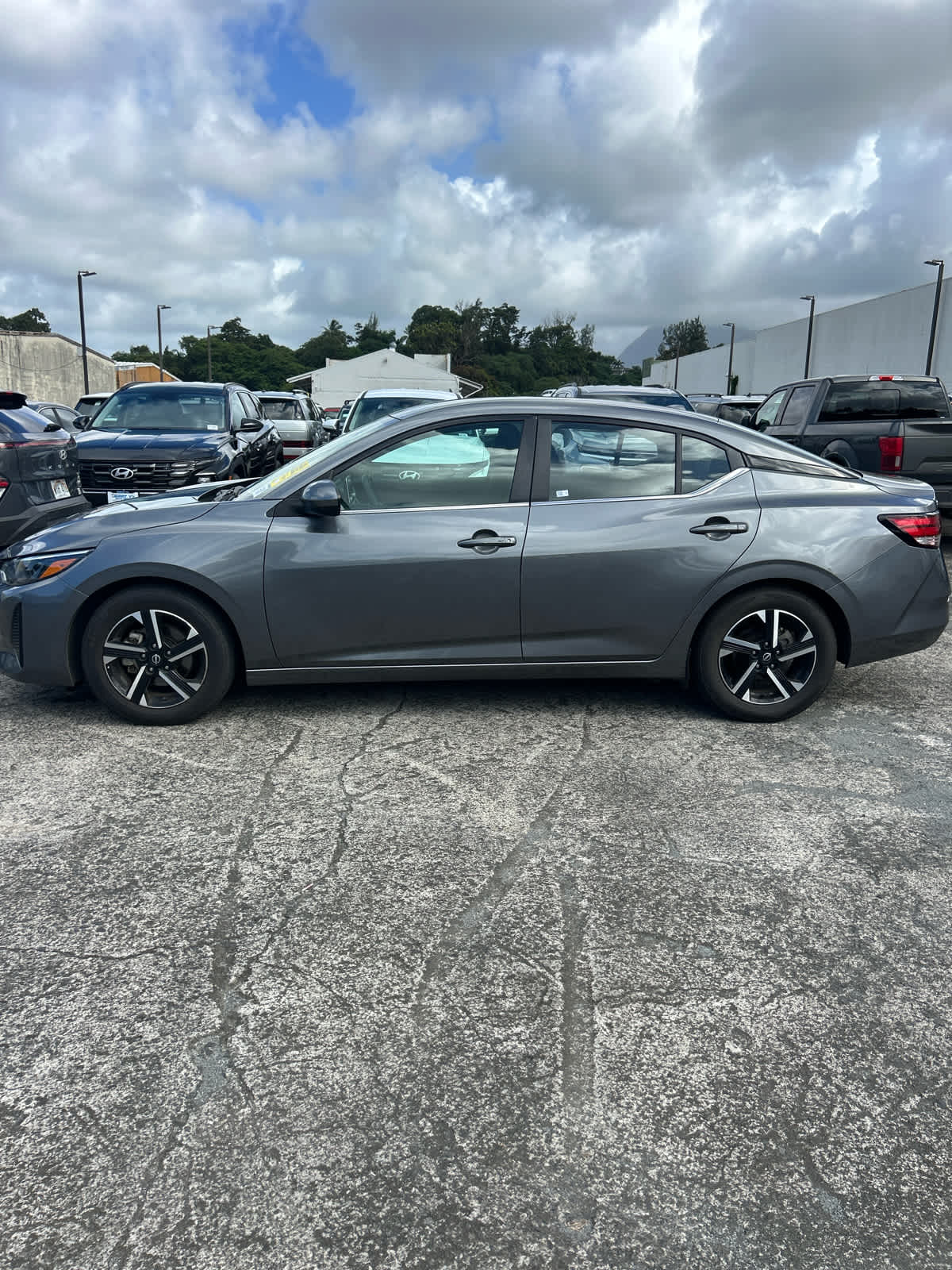 2024 Nissan Sentra SV Xtronic CVT