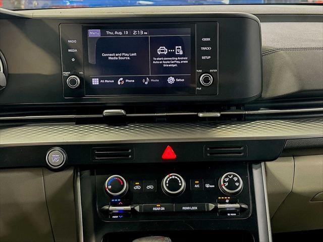 2022 Kia Carnival MPV LX Seat Package